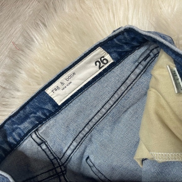 Rag & Bone Blue Bain Iver Capri Jeans - Picture 9 of 11